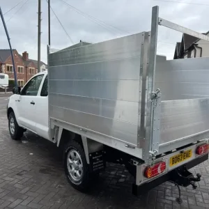 2013 Toyota Hilux HL2 4X4 D-4D ECB Tipper Diesel Manual - Image 6