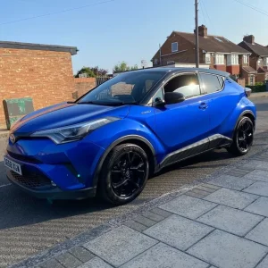 2018 Toyota C-HR Hatchback - Image 4