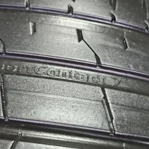 2 x Continental Sport Contact 7 tyres 255/35 ZR 21 98Y - Image 3