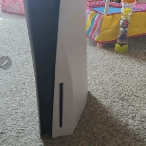 Playstation 5 disc edition no controller