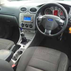 Ford Focus Sport 2011 Manual Hatchback - Image 7