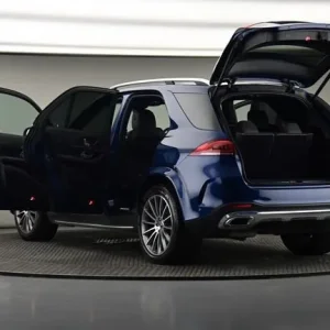 2021 Mercedes-Benz GLE 300d AMG Line SUV - Image 7