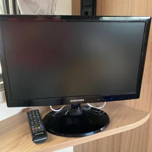 Samsung 19inch flatscreen tv