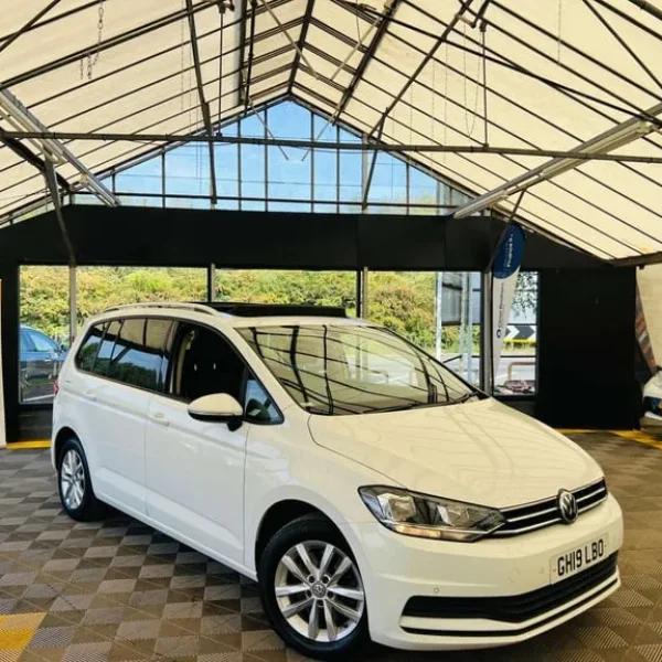 2019 Volkswagen Touran 1.0 TSI SE 5-door MPV
