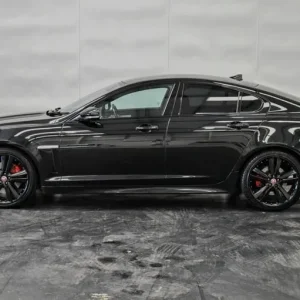 2014 Jaguar XF 3.0d S V6 Portfolio Diesel - Image 2