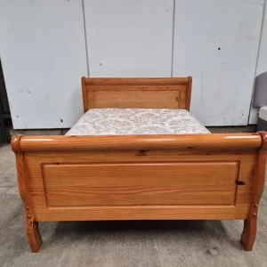 Double Sleigh Bed Frame 4ft6 - Image 2