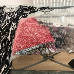 Ladies Cloths Bundle of 10 or more - Image 2