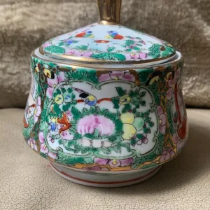 Vintage signed Chinese jar