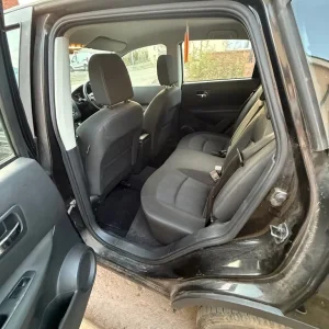 2011 Nissan Qashqai Hatchback Manual 5-door - Image 5