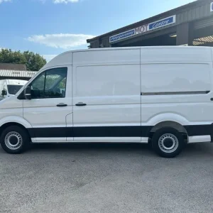 2020 Volkswagen Crafter 2.0 TDI 140PS Trendline, MWB, Air Con - Image 4