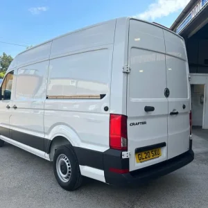 2020 Volkswagen Crafter 2.0 TDI 140PS Trendline, MWB, Air Con - Image 7