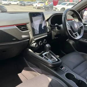 2022 Renault Arkana 1.6 E-TECH r.s. line SUV – Orange, 20k miles, hybrid, 5-door - Image 2