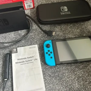 Nintendo Switch - Image 2