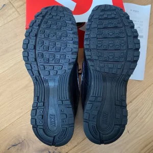 Nike P6000 trainers size 4.5 - Image 6