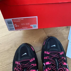 Nike P6000 trainers size 4.5 - Image 8