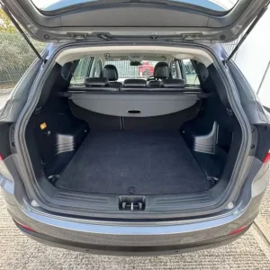 2015 Hyundai ix35 1.7 CRDI SE SUV 5-door diesel manual - Image 7