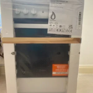 Indesit IS5E4KHW/UK Electric Cooker – 50cm, 61L Oven, White - Image 2