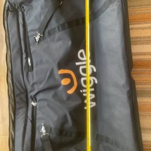 Wiggle bicycle wheeled bag - Image 3