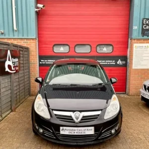 2007 Vauxhall Corsa 1.4i 16v Design 5-door Automatic Hatchback - Image 3