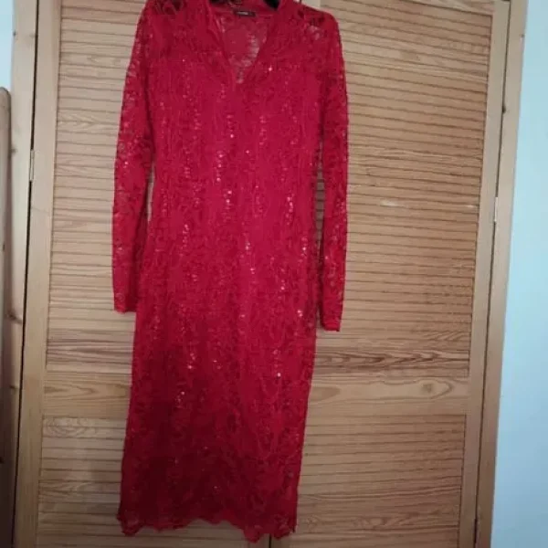 Assorted dresses sizes 10-14