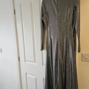 M&S silver sequin long dress UK size 10 - Image 6