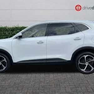 2024 MG HS 1.5 T-GDI Trophy SUV 5-door petrol automatic - Image 6