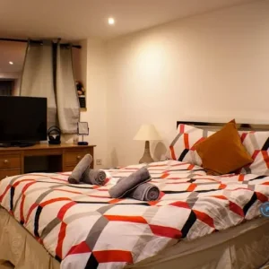 2 bedroom flat in Albion Street, Glasgow (3rd floor) - Image 3