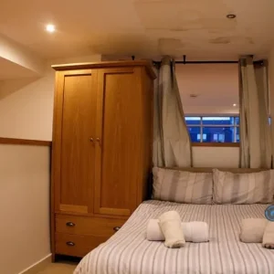 2 bedroom flat in Albion Street, Glasgow (3rd floor) - Image 7