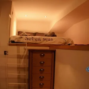 2 bedroom flat in Albion Street, Glasgow (3rd floor) - Image 8