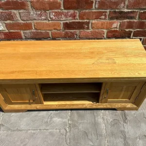 Solid Oak Bevel TV Stand - Image 4