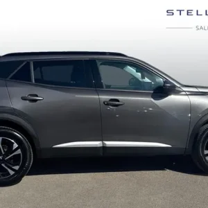 2021 Peugeot 2008 1.2 PureTech Allure SUV 5-door manual - Image 2