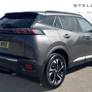 2021 Peugeot 2008 1.2 PureTech Allure SUV 5-door manual - Image 3