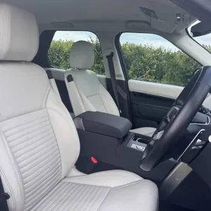 2022 Land Rover Discovery S D250 7-seat SUV Diesel Automatic - Image 8