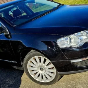 2009 Volkswagen Passat Manual 1968cc 4-door - Image 2