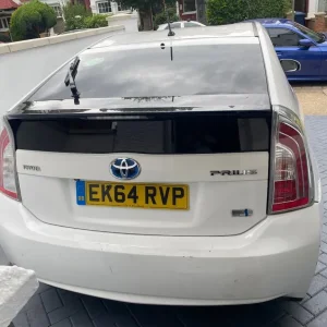 2015 Toyota Prius 1.8 hatchback - Image 2