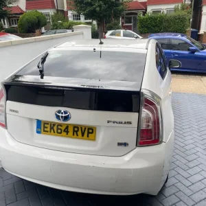 2015 Toyota Prius 1.8 hatchback - Image 3