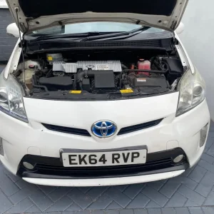 2015 Toyota Prius 1.8 hatchback - Image 4