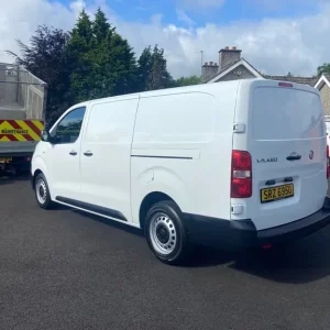 2021 Vauxhall Vivaro Turbo D Panel Van, 6-speed, mint condition - Image 6