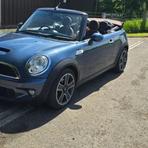 2009 Mini Convertible, 1598cc, 2-door