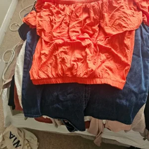 Woman's clothing mix - Image 5