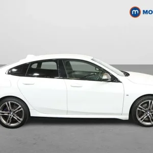 2022 BMW 2 Series M235i xDrive 4-door Automatic in Alpine White - Image 8