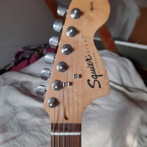 Squire guitar 20th anniversary - Image 3