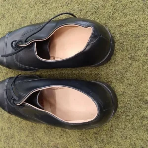 Mens Black Shoes Size 10 L New Unboxed - Image 3