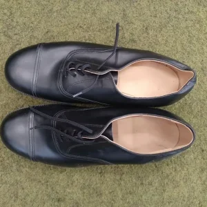 Mens Black Shoes Size 10 L New Unboxed