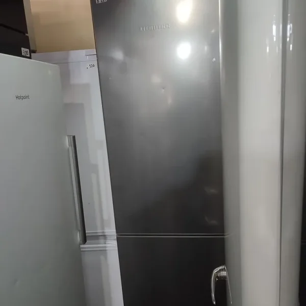 TALL SILVER LIEBHERR 60CM WIDE FROST FREE FRIDGE FREEZER
