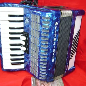 weltmeister perle lightweight 48 bass accordion - Image 2