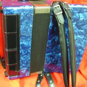 weltmeister perle lightweight 48 bass accordion - Image 5