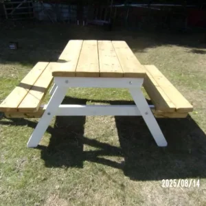 picnic table