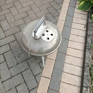 Weber smokey Joe - Image 2