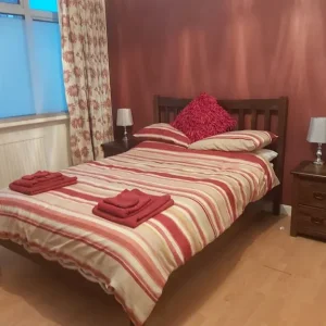 Comfortable double room for single person